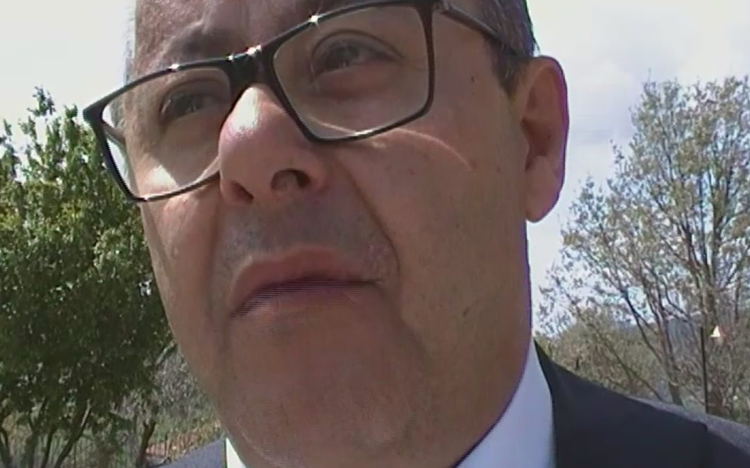 Carmine Vaccaro dice ad Angelomà che l’analisi del voto deve toccare tutta la classe dirigente del PD. Poi annuncia: “Il 2 giugno sarò rieletto Segretario regionale della Uil”