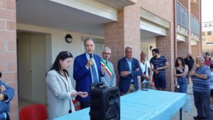 Il Presidente dell'Ater, Esposito, con il Governatore Bardi e il sindaco di Filiano Santoro