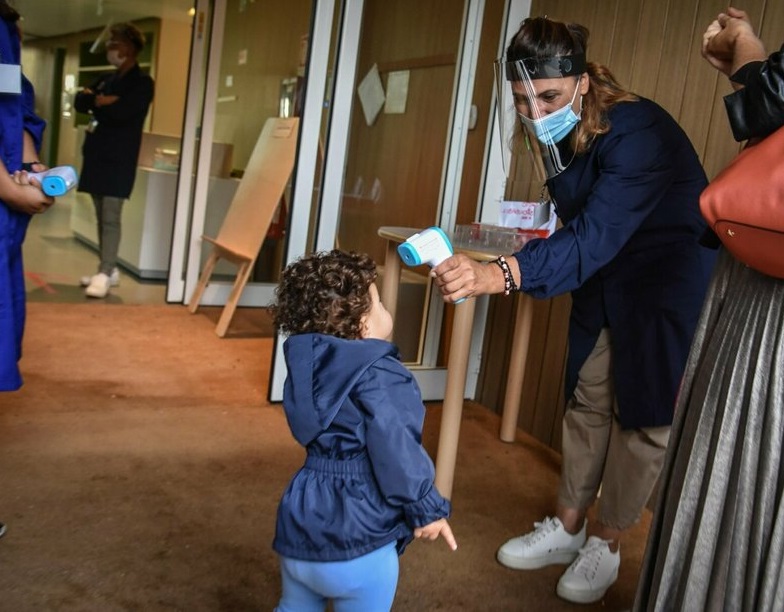 Scuole e screening a Potenza: la lettera di una madre al sindaco che poi spiega perchè…